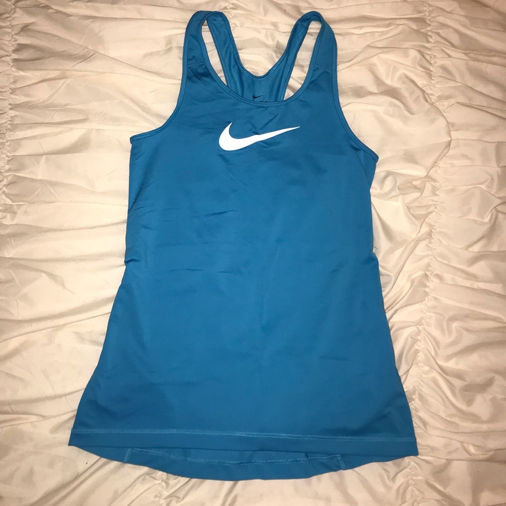 Nike workout tank